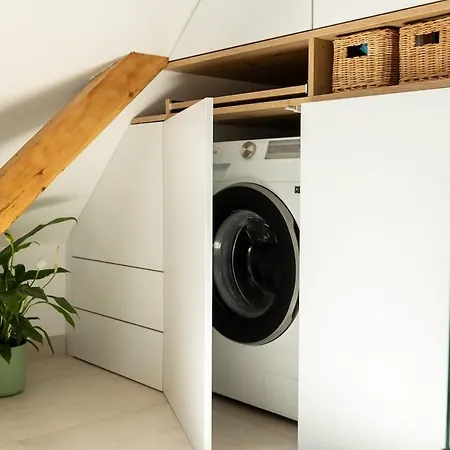 Romantic Loft With Terrace & Workspace ! Adamitt Apartment
