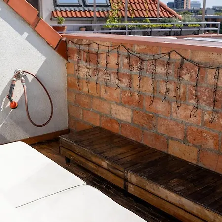 Appartement Romantic Loft With Terrace & Workspace ! Adamitt