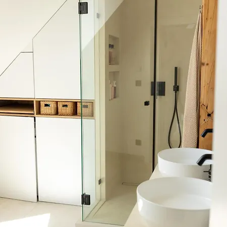 Romantic Loft With Terrace & Workspace ! Adamitt Apartment Bratislava